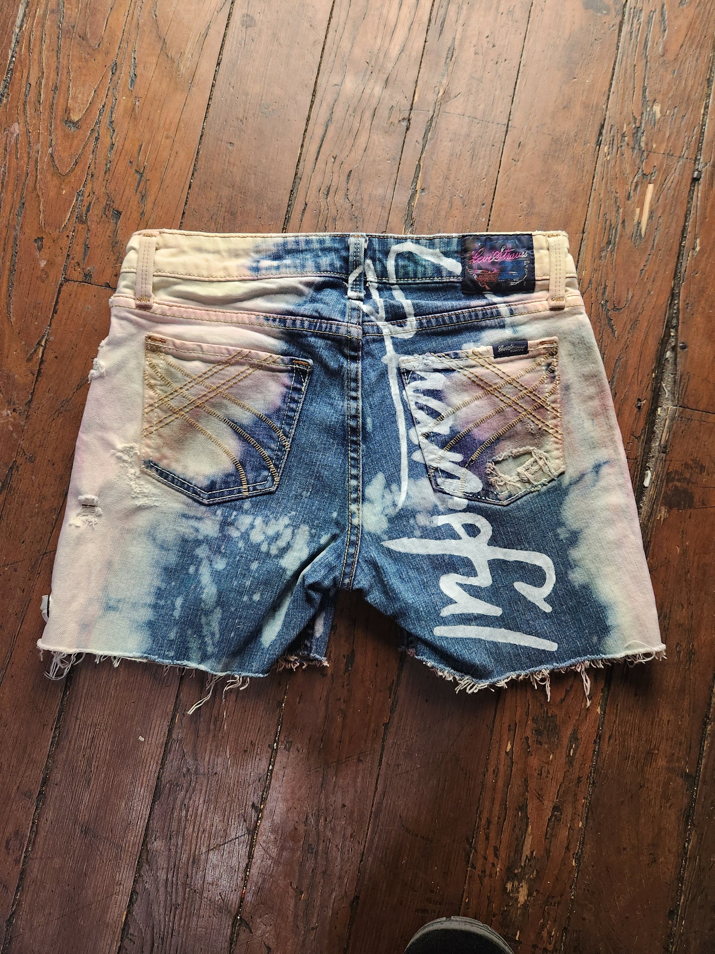 Rose Pedal Jean Shorts