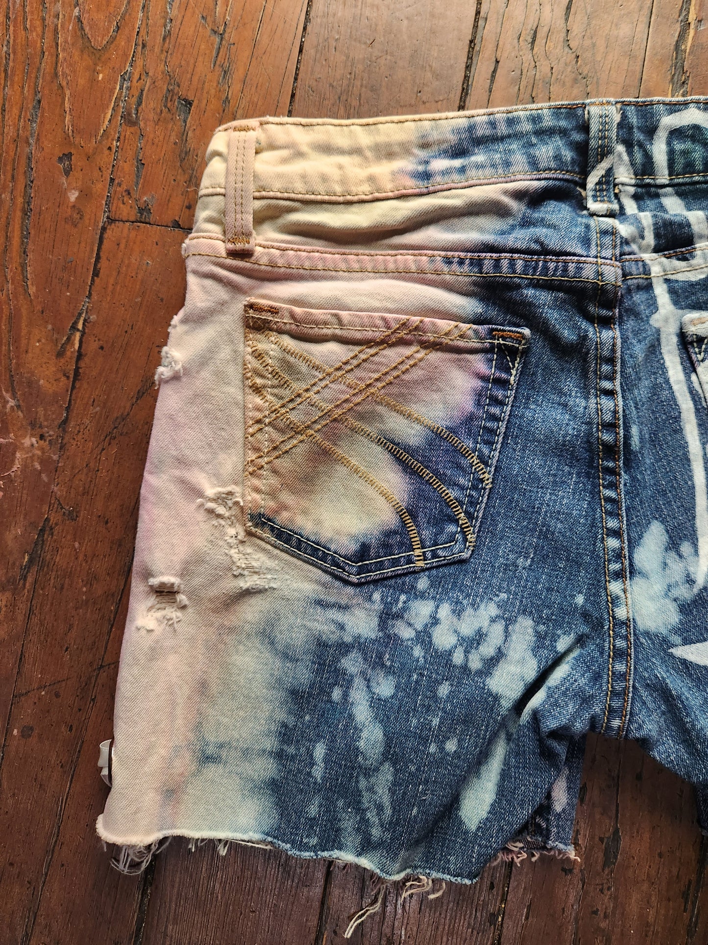 Rose Pedal Jean Shorts