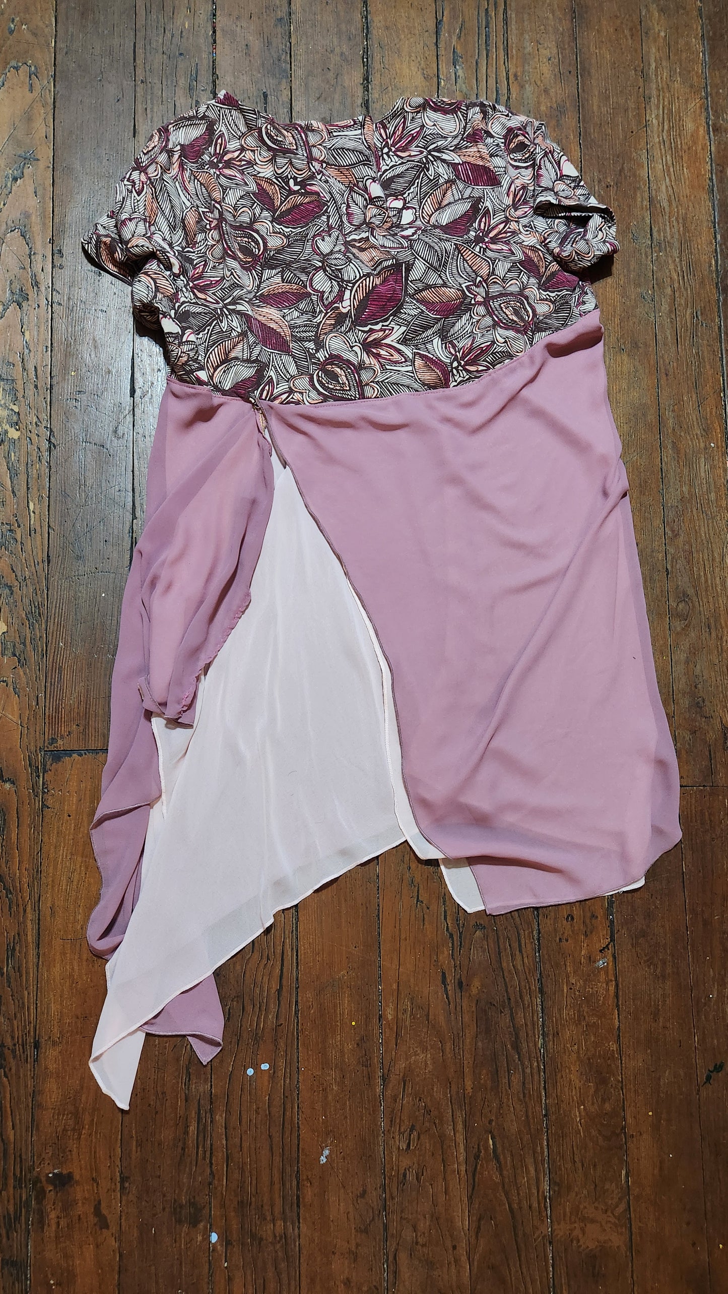 Knoted shirt