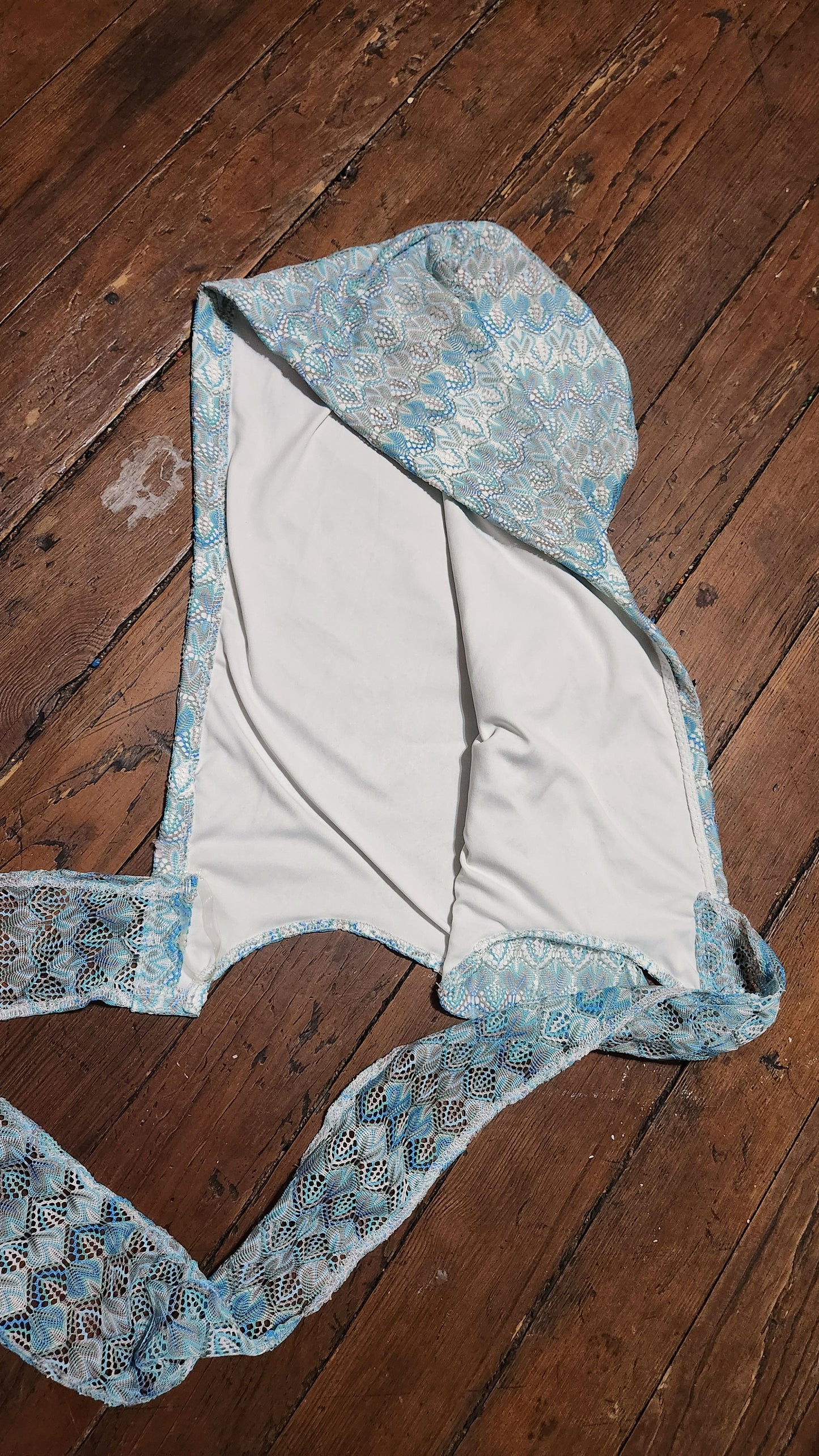 Scarfie blue lace