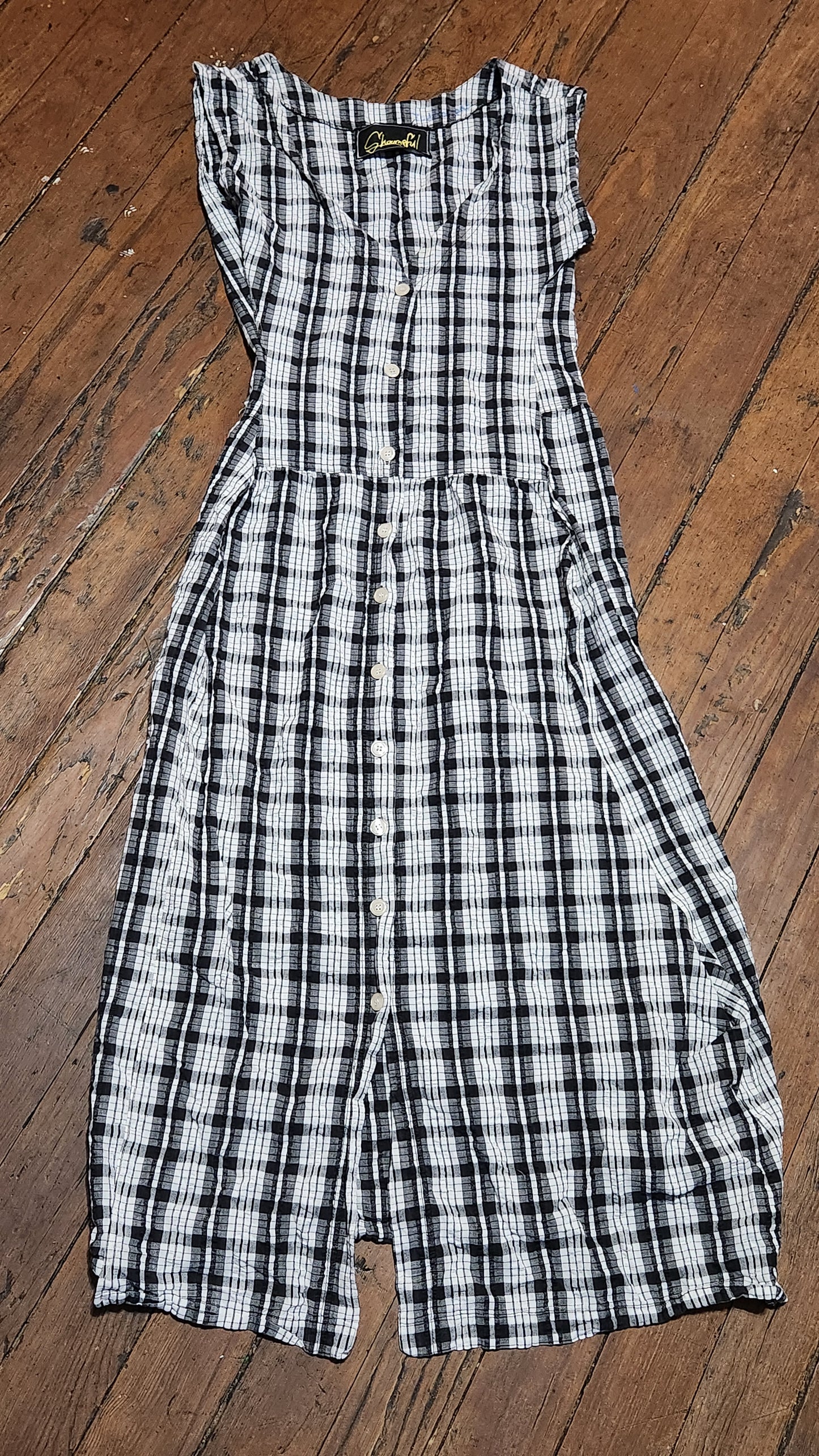 Xl plunge neck button up dress