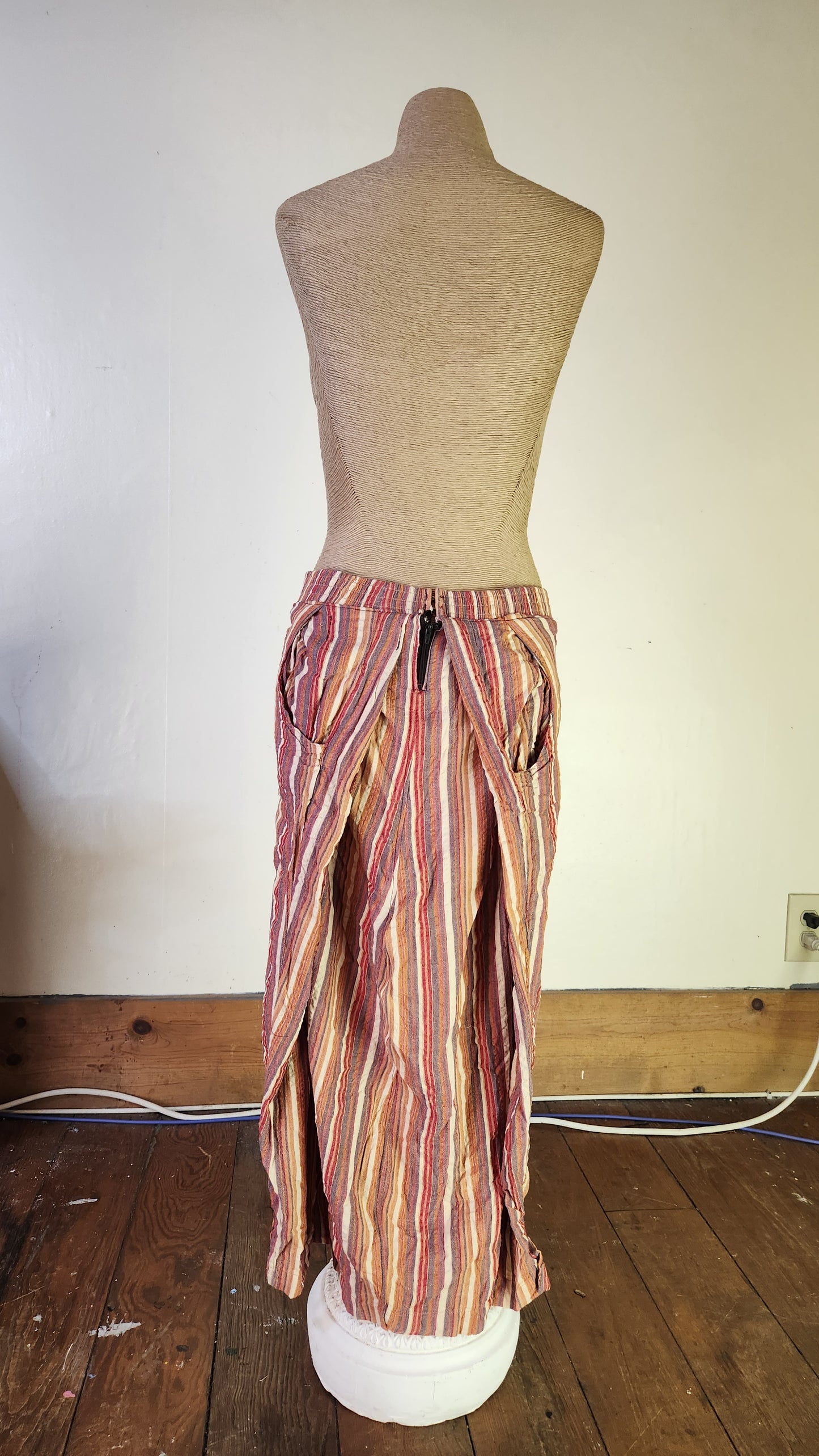 Pocketed Skirt
