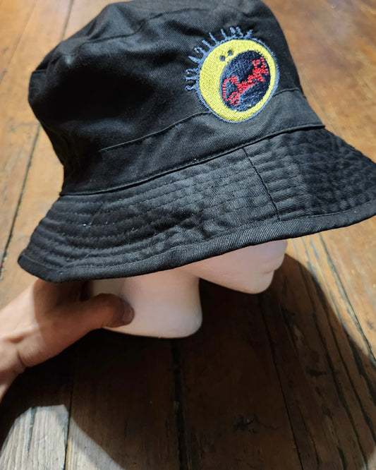 Black "All That" bucket hat